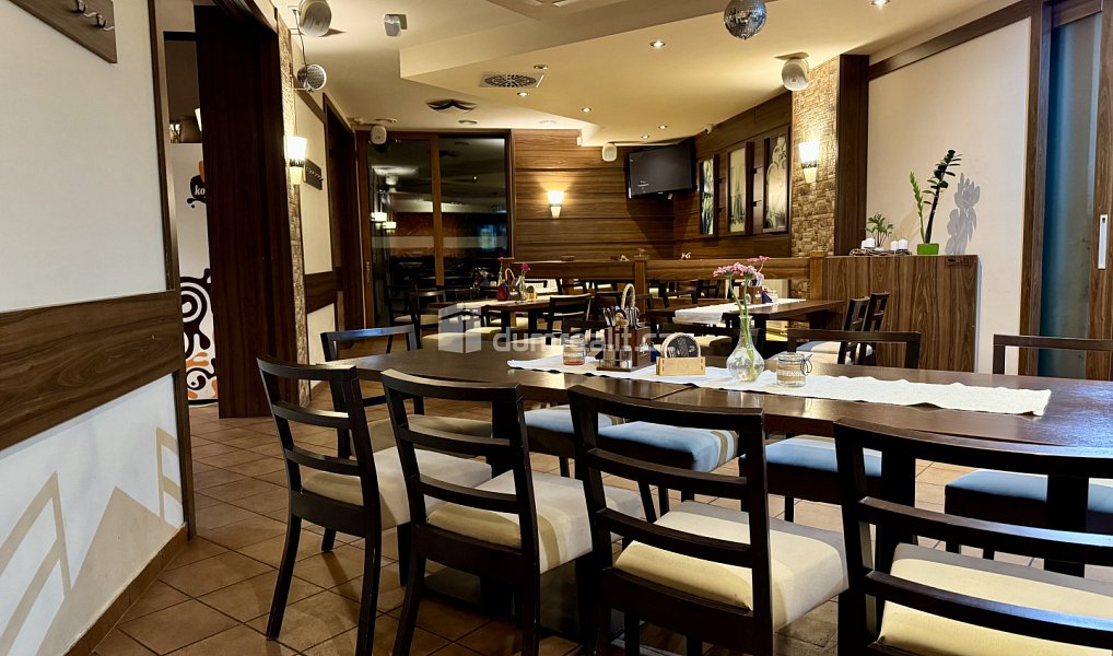Prodej restaurace 908 m², Topolná – náhled fotky 12