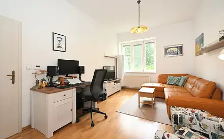 Pronájem bytu 2+1 51 m², náměstí Interbrigády, Praha 6 - Bubeneč