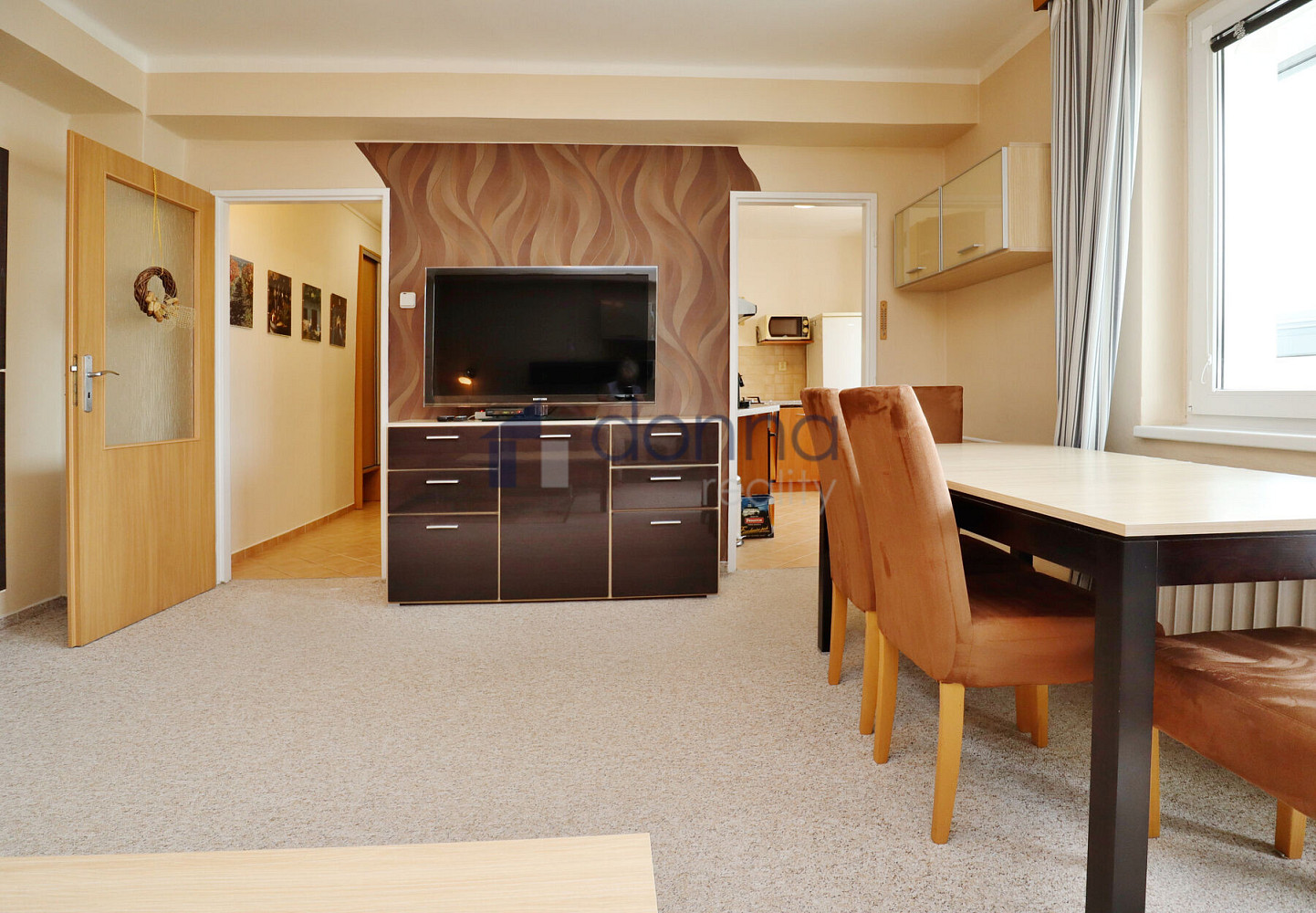 Pronájem bytu 2+1 48 m² – fotografie 2