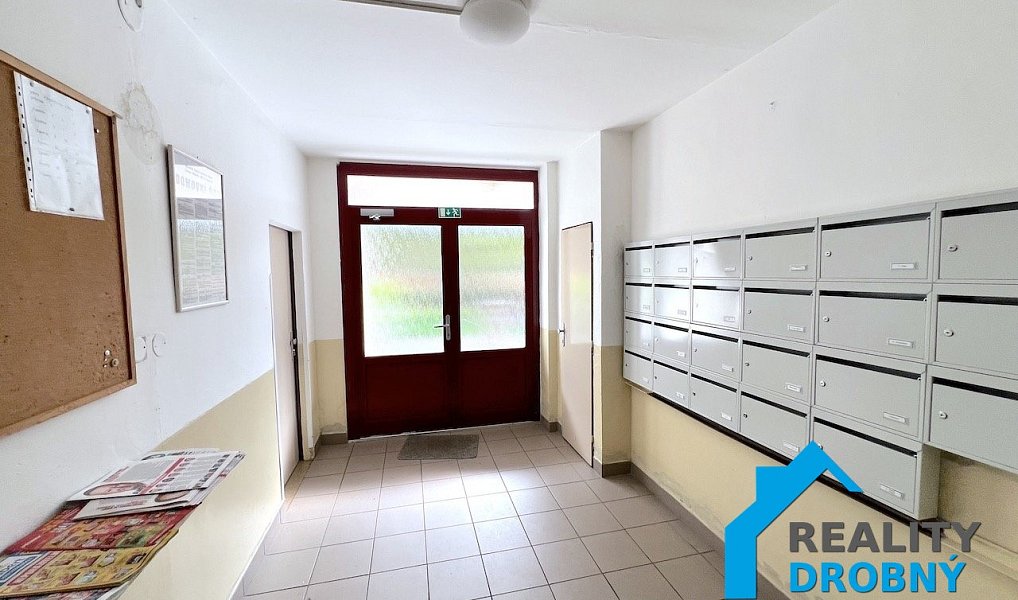 Prodej bytu 1+kk 19 m², Děčín – náhled fotky 9