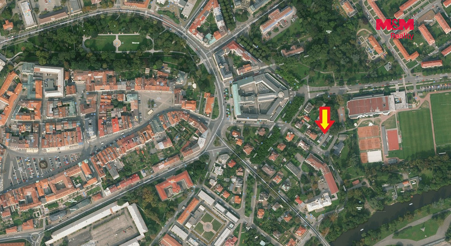 Pronájem garáže, 17 m2, hradec králové, ul. u kavalíru — photo 5