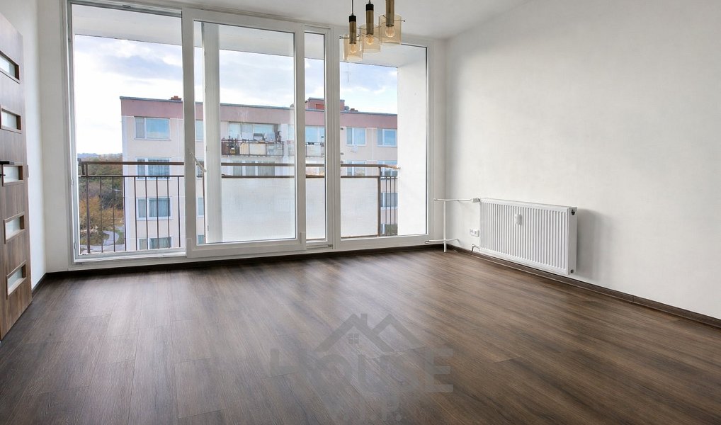 Prodej bytu 3+1 68 m², Praha – náhled fotky 3