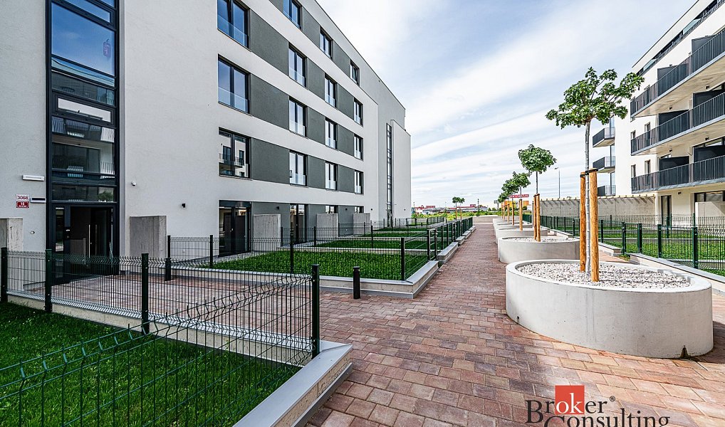 Prodej bytu 2+kk 72 m², Plzeň – náhled fotky 17