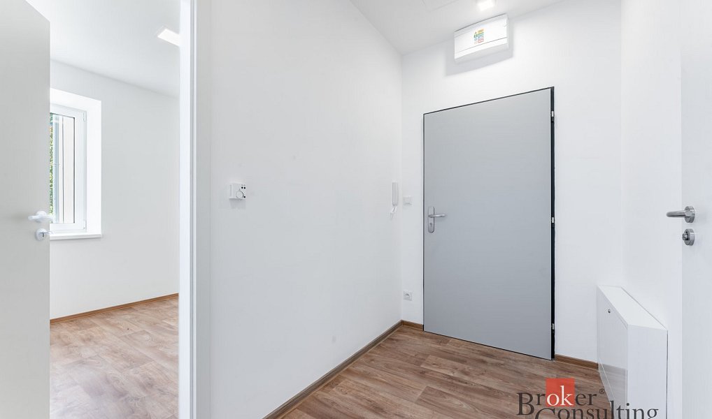 Prodej bytu 2+kk 44 m², Ostrava – náhled fotky 9