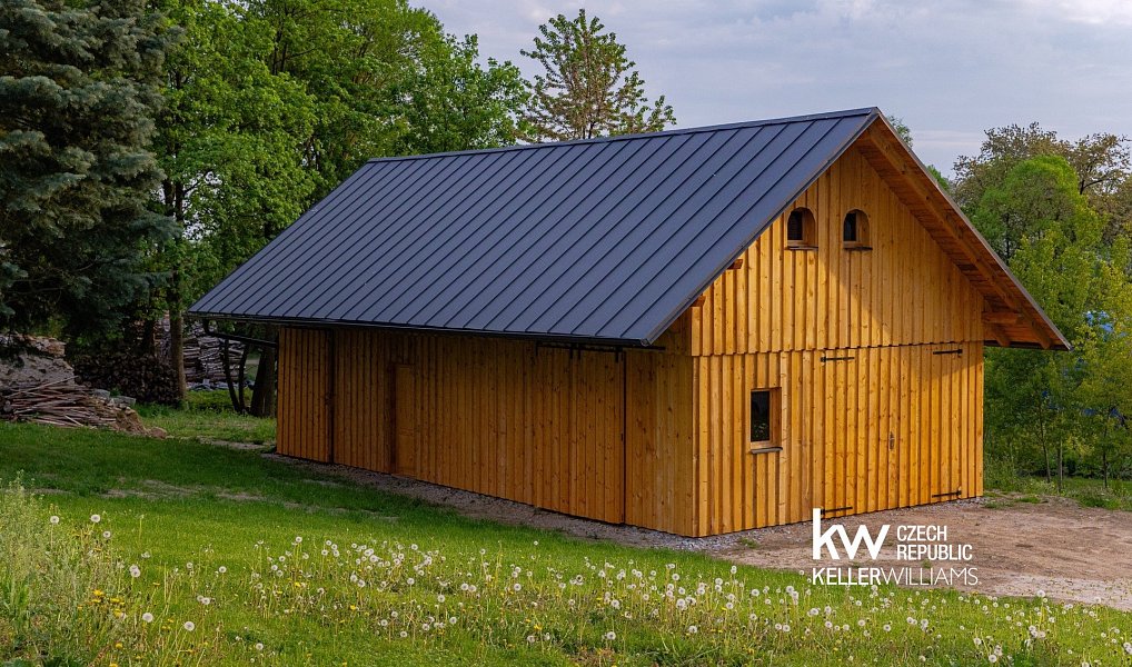 Prodej domu 271 m² s pozemkem 3 312 m², Křeč – náhled fotky 40