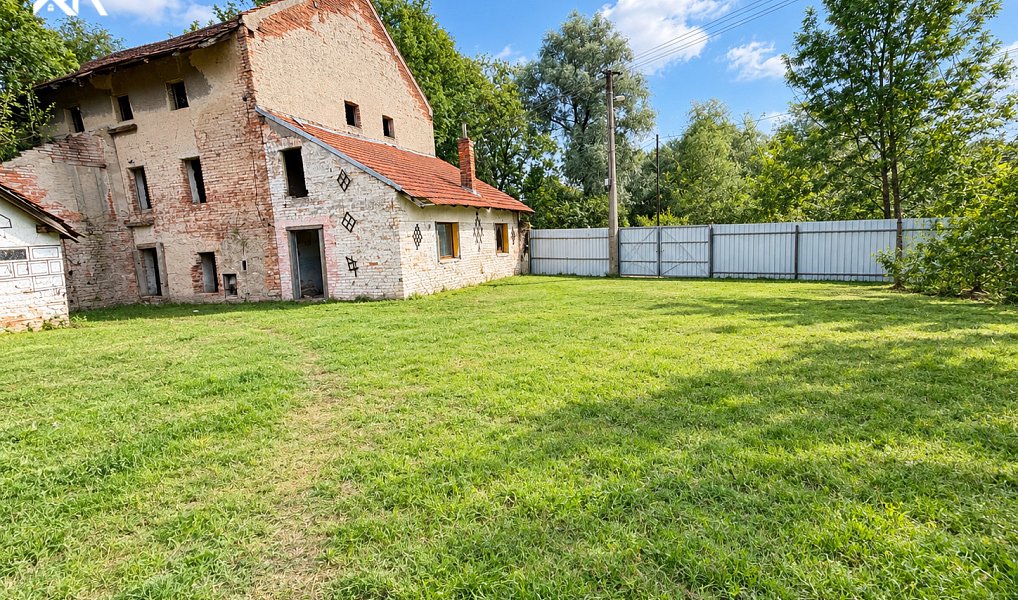 Prodej domu 650 m² s pozemkem 1 881 m², Žiželice – náhled fotky 6