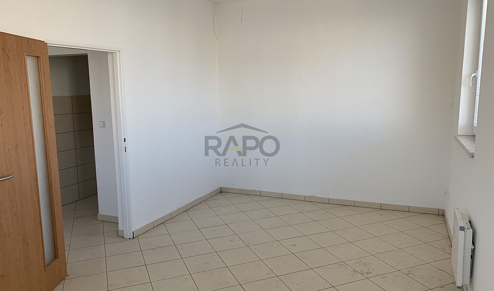 Pronájem obchodních prostor 11 m², Napajedla – náhled fotky 3
