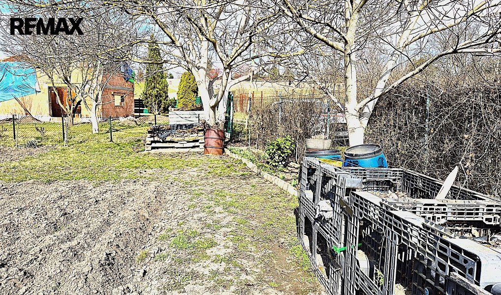 Prodej zahrady 572 m², Lenešice – náhled fotky 6