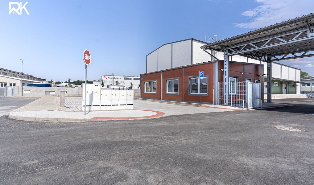 Pronájem skladovacích prostor 1 786 m², Kolín – náhled fotky 20