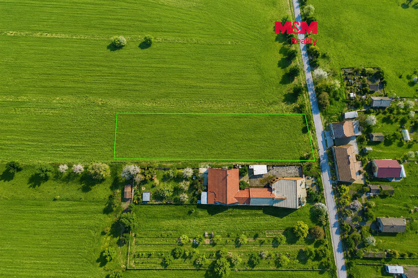 Prodej stavebního pozemku 2 025 m²