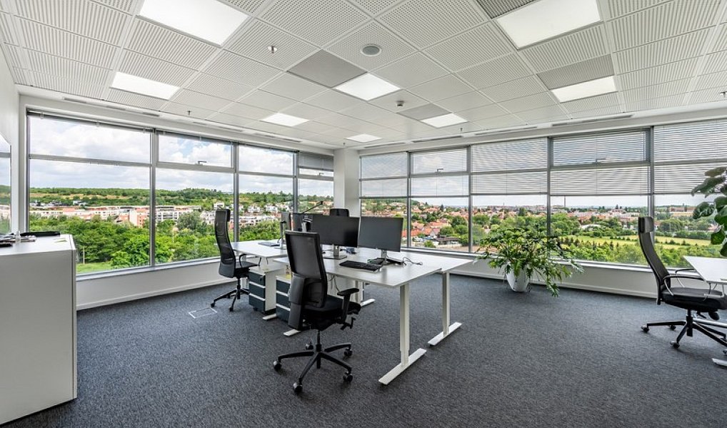 Pronájem kanceláře 487 m², Praha – náhled fotky 5