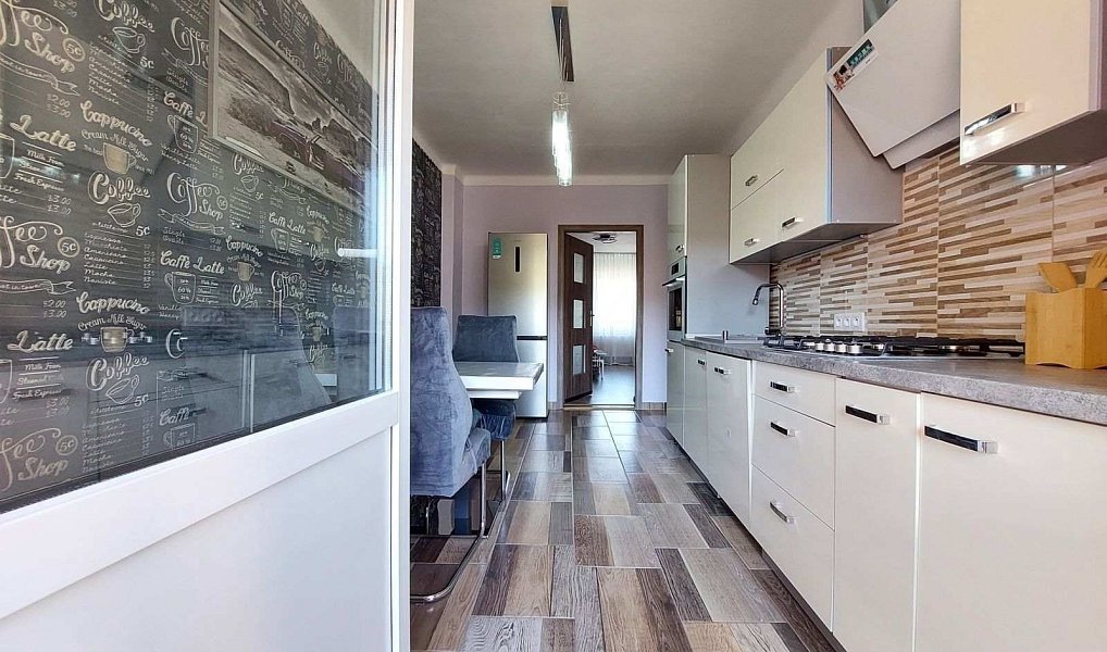 Prodej bytu 2+kk 55 m², Karlovy Vary – náhled fotky 3
