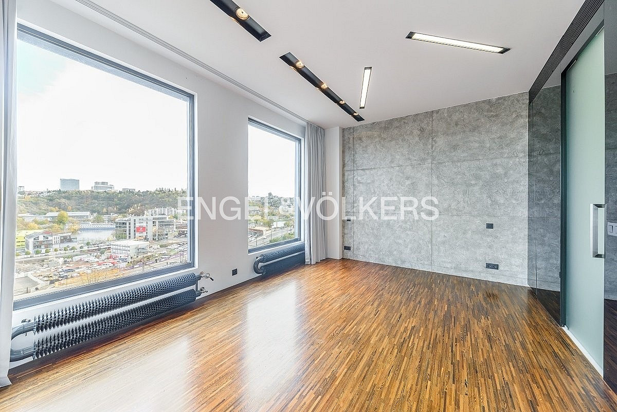 Pronájem bytu 4+kk 421 m² – fotografie 5