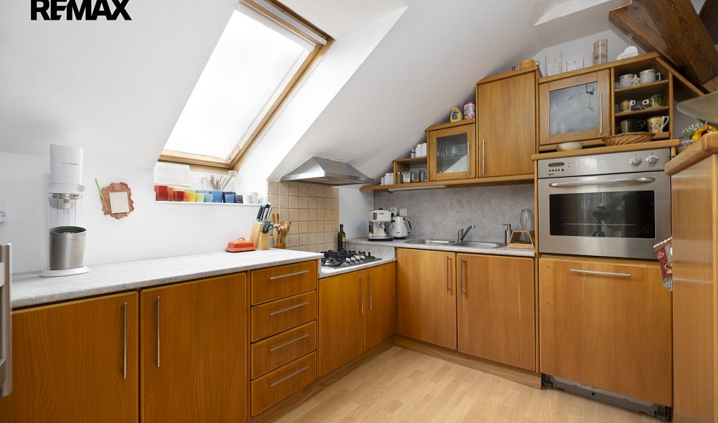 Prodej ubytovacího objektu 140 m², Ostrava – náhled fotky 7