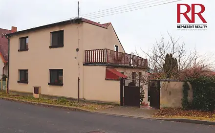Prodej domu 210 m² s pozemkem 942 m², Hřbitovní, Chlumčany, okres Plzeň-Jih