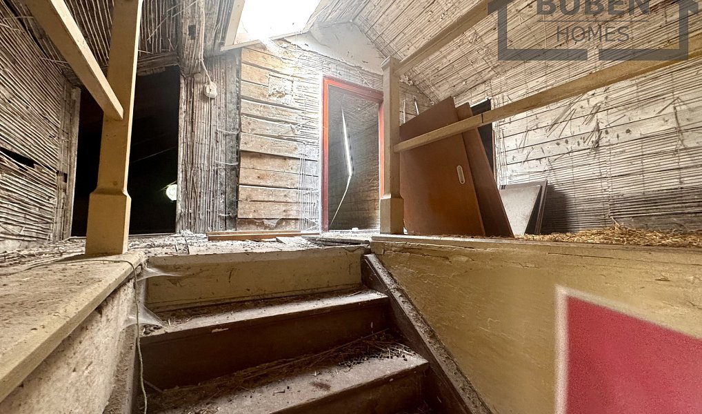 Prodej domu 1 220 m² s pozemkem 1 926 m², Planá – náhled fotky 56