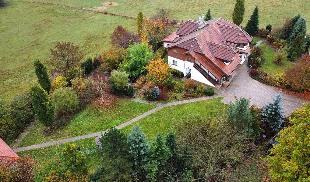 Prodej ubytovacího objektu 450 m², Děpoltovice – náhled fotky 2