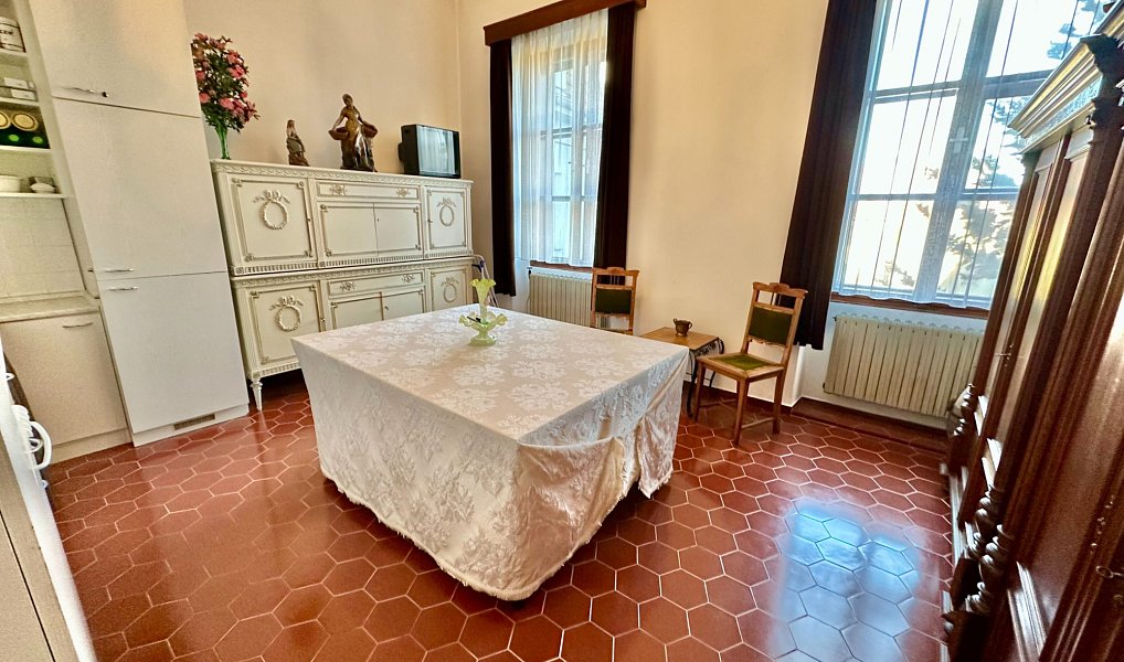 Prodej domu 503 m² s pozemkem 1 727 m², Pelhřimov – náhled fotky 16