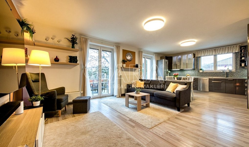 Prodej domu 140 m² s pozemkem 733 m², Okrouhlo – náhled fotky 9
