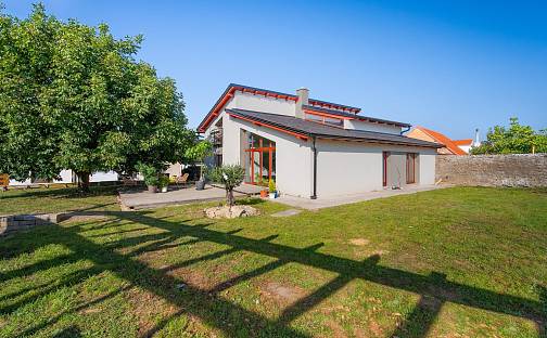 Prodej domu 210 m² s pozemkem 863 m², Vlasatice, okres Brno-venkov
