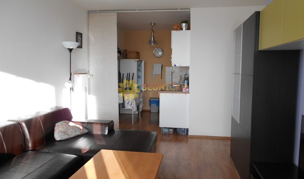 Pronájem bytu 2+kk 55 m², Hradec Králové – náhled fotky 3
