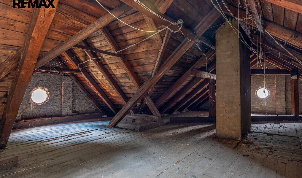 Prodej ubytovacího objektu 435 m², Hřensko – náhled fotky 53