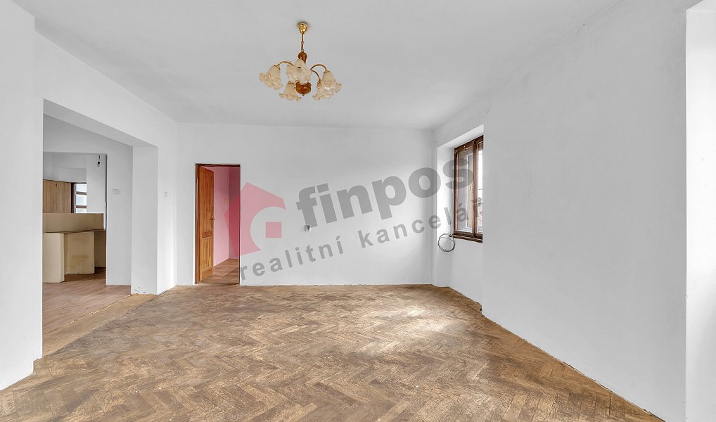 Prodej domu 310 m² s pozemkem 1 757 m², Chlumec nad Cidlinou – náhled fotky 16