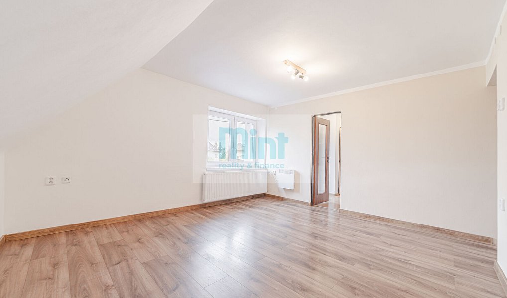 Prodej kanceláře 250 m², Ostrava – náhled fotky 2