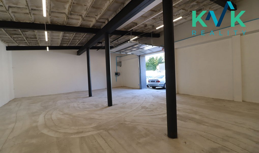 Pronájem skladovacích prostor 450 m², Karlovy Vary – náhled fotky 4