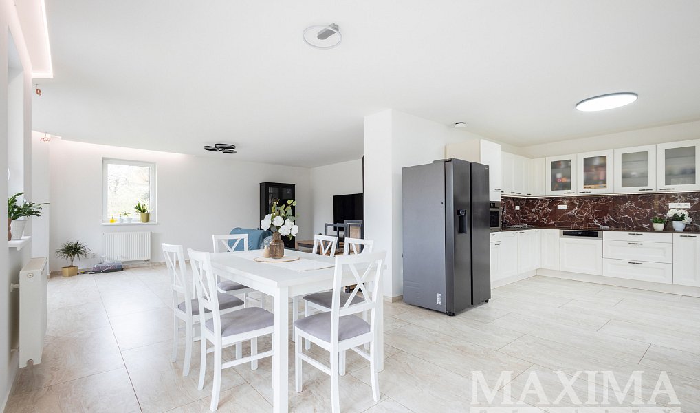 Prodej domu 220 m² s pozemkem 1 315 m², Mnichovice – náhled fotky 5