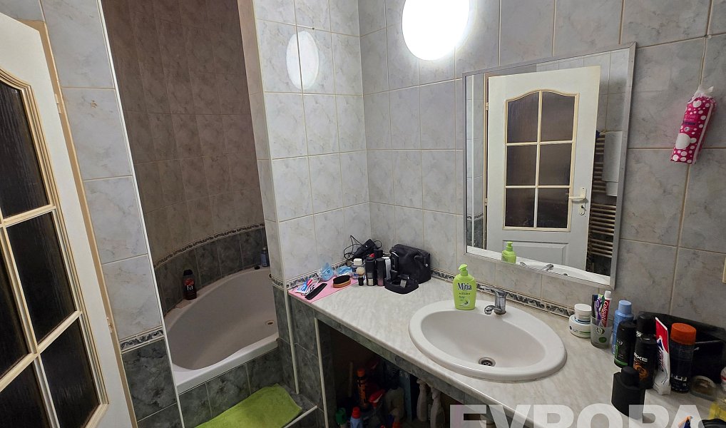 Prodej domu 368 m² s pozemkem 608 m², Havlíčkův Brod – náhled fotky 10