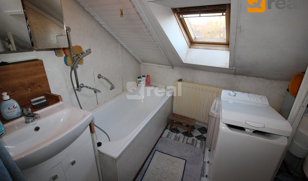 Prodej domu 210 m² s pozemkem 292 m², Praha – náhled fotky 22