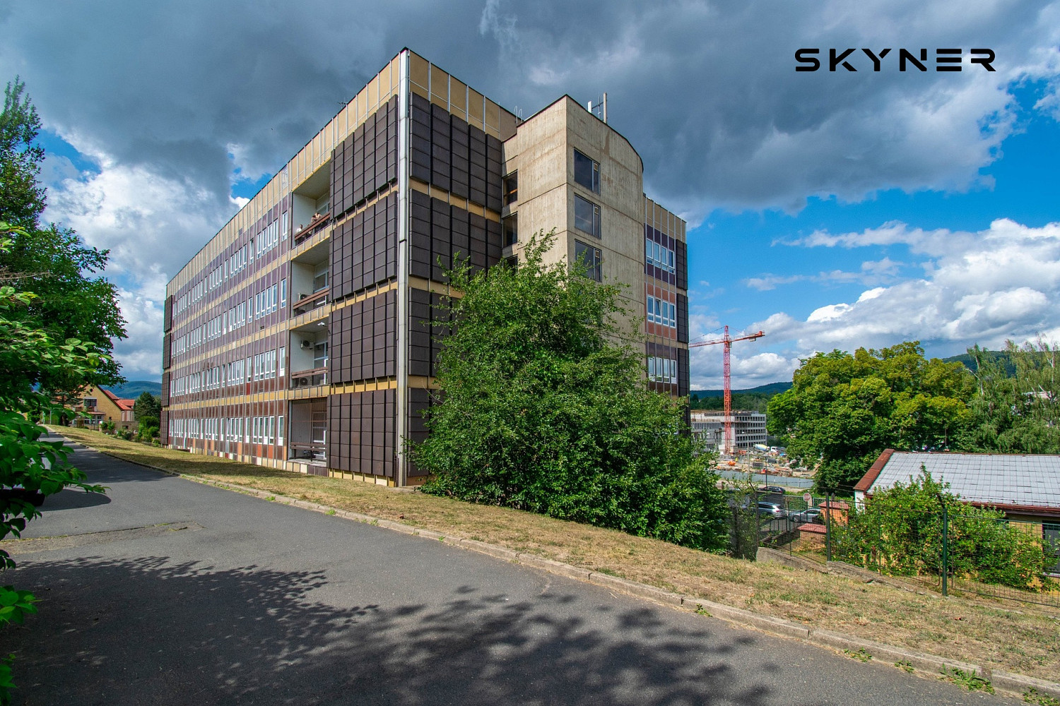 Pronájem kanceláře 150 m²