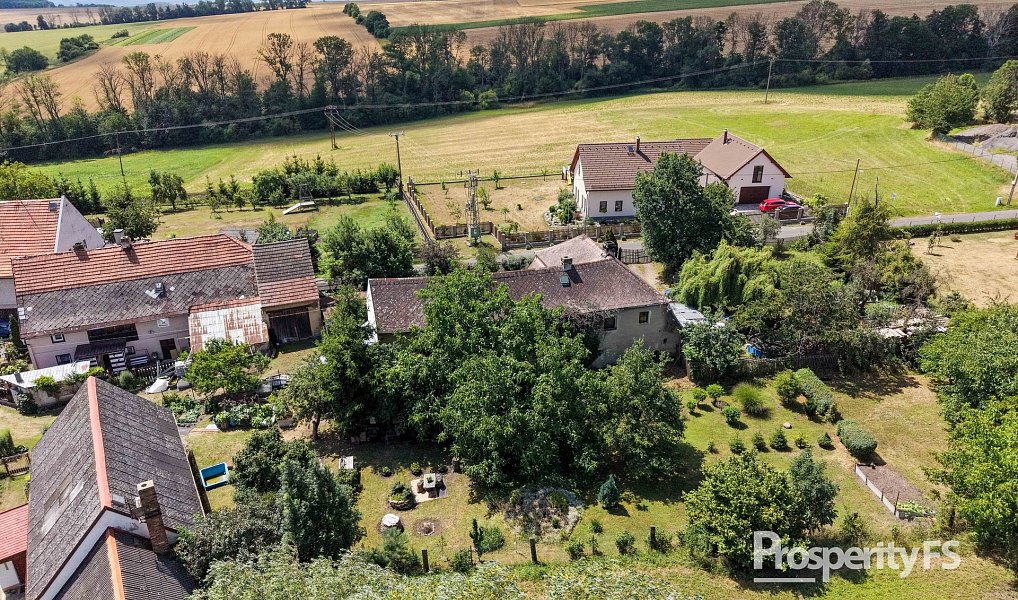 Prodej domu 318 m² s pozemkem 1 081 m², Liběšice – náhled fotky 53