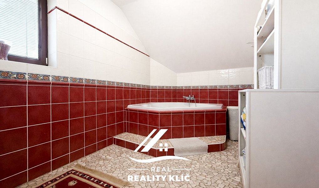 Prodej domu 240 m² s pozemkem 991 m², Ostrava – náhled fotky 22