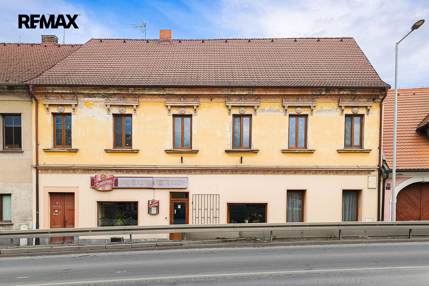 Prodej nájemního domu, činžáku 335 m² – fotografie 2