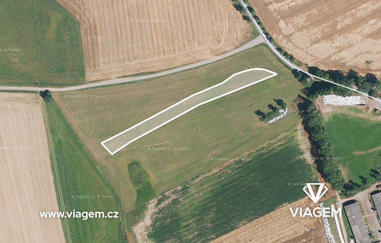 Prodej pole 402 m²