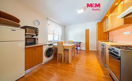 Pronájem bytu 1+1 49 m²