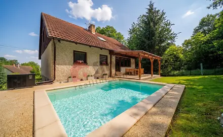 Prodej domu 104 m² s pozemkem 605 m², Bystřice - Ouběnice, okres Benešov