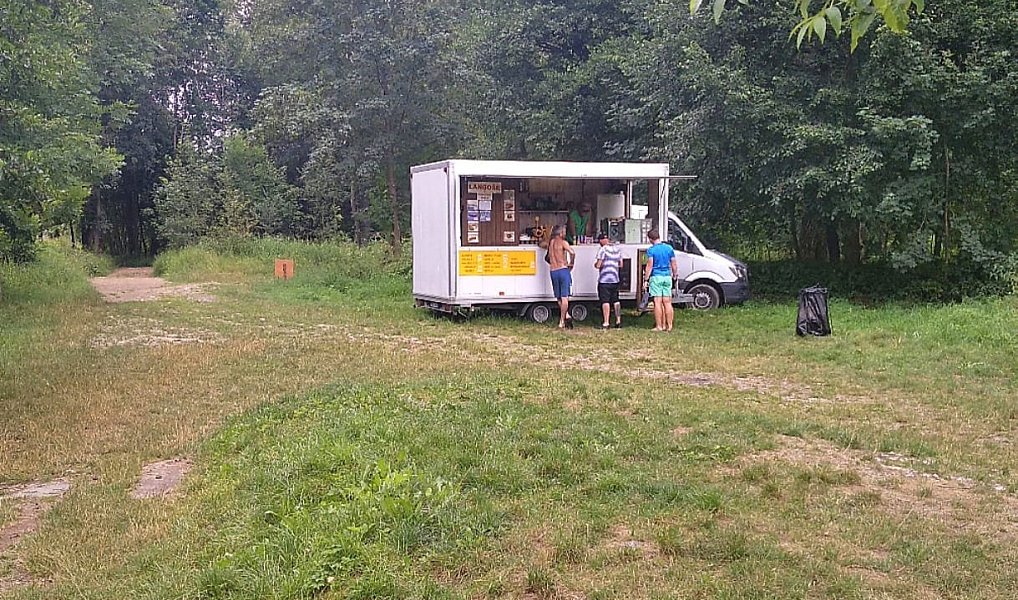 Prodej komerčního pozemku 795 m², Žichovice – náhled fotky 3