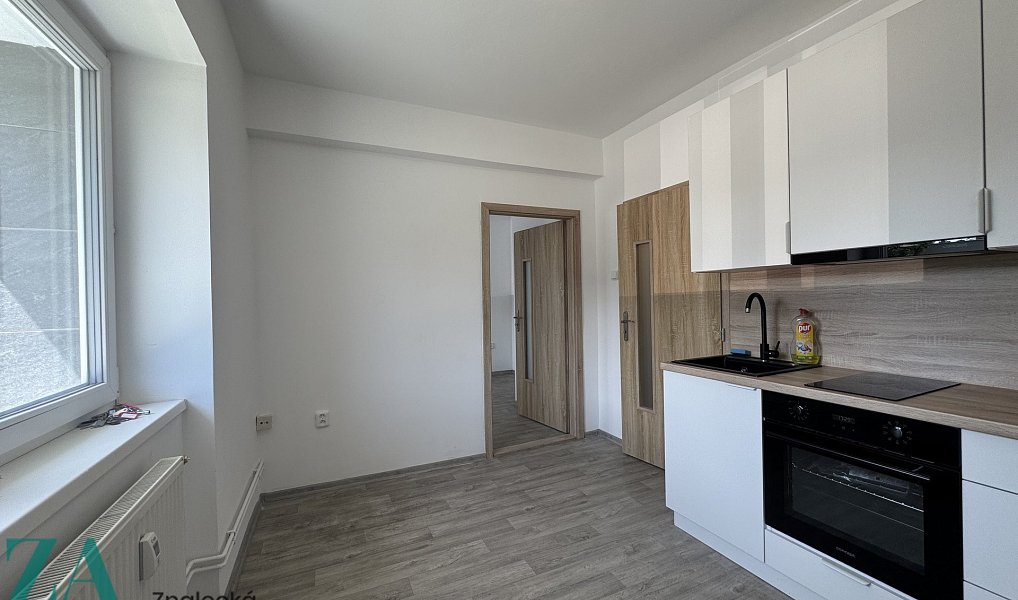 Pronájem bytu 1+1 26 m², Hodonín – náhled fotky 2