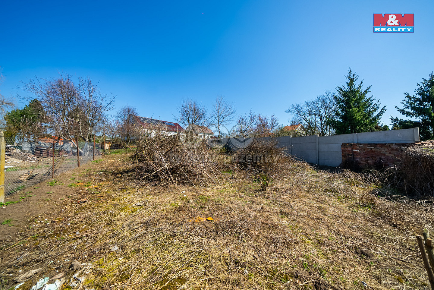 Prodej stavebního pozemku 750 m² — photo 3