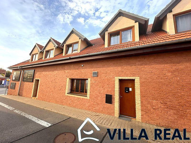 Prodej obchodních prostor 360 m²