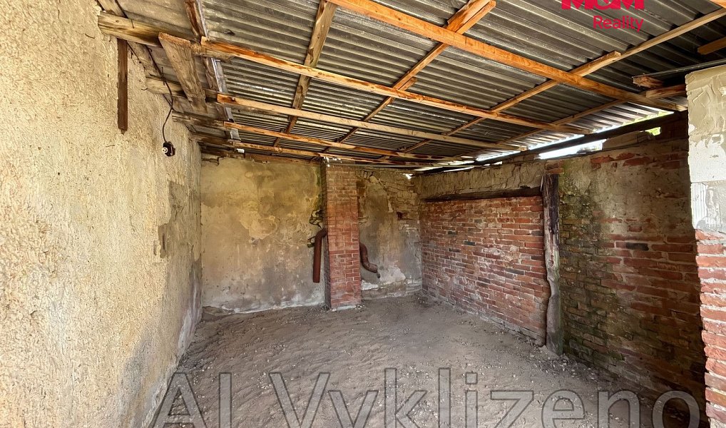 Prodej domu 200 m² s pozemkem 2 771 m², Zálužice – náhled fotky 20