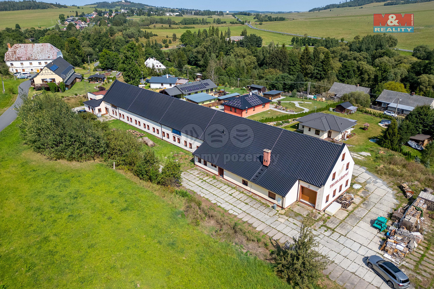 Prodej výrobních prostor 2 000 m²