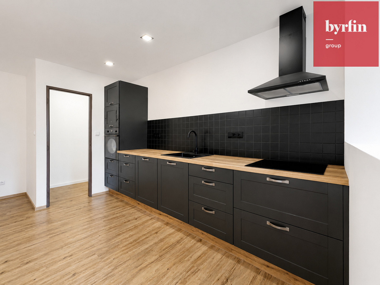 Pronájem bytu 3+1 112 m²