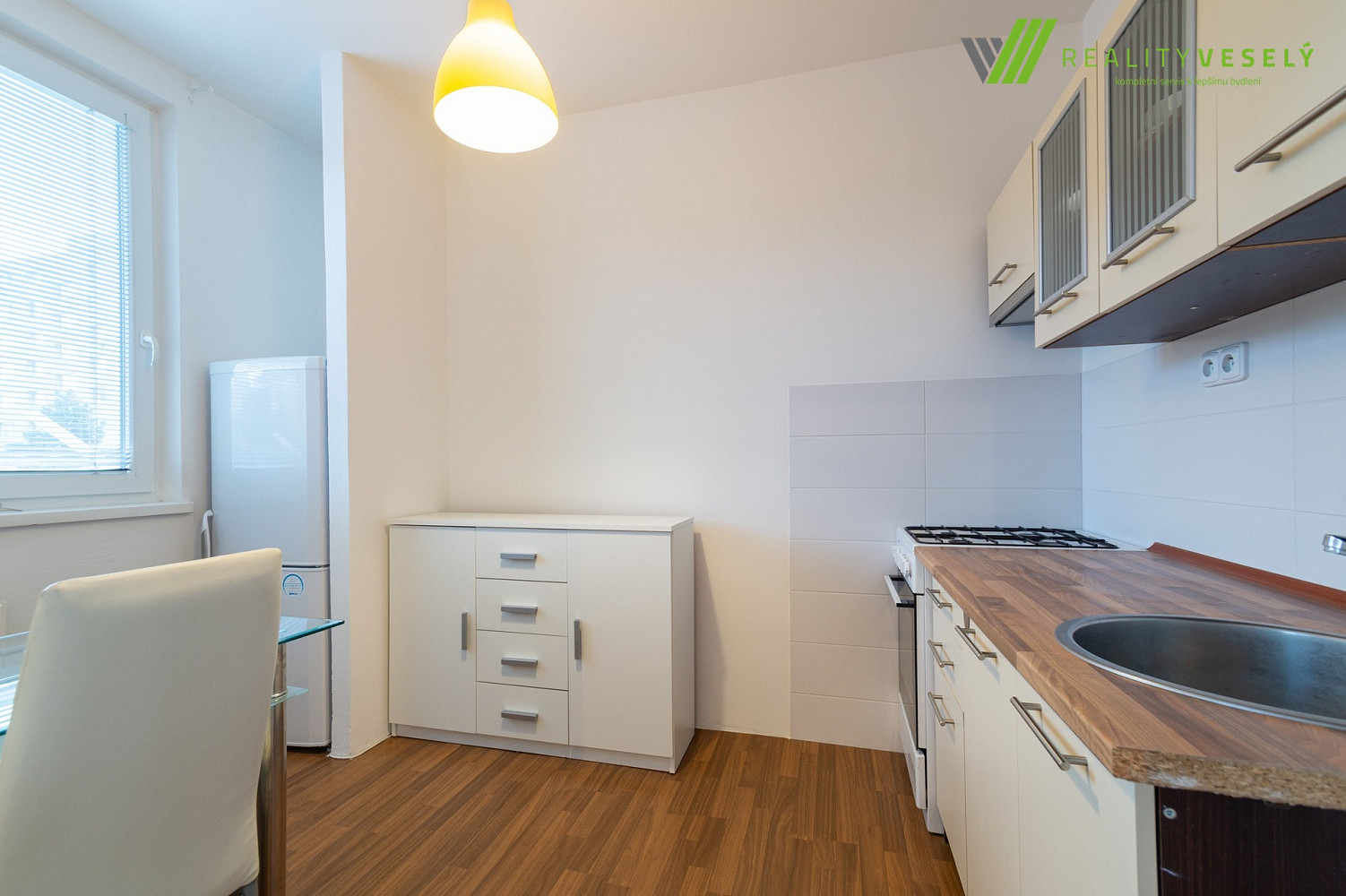 Pronájem bytu 2+1 45 m² – fotografie 2