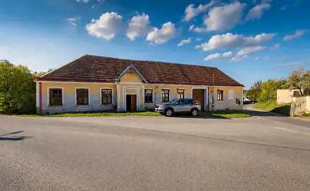 Prodej domu 935 m² s pozemkem 1 413 m², Budeč, okres Jindřichův Hradec