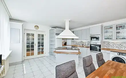 Prodej bytu 3+1 147 m²