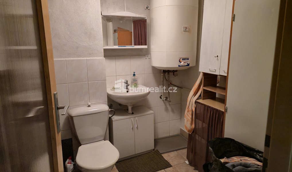 Prodej domu 230 m² s pozemkem 485 m², Kaplice – náhled fotky 40